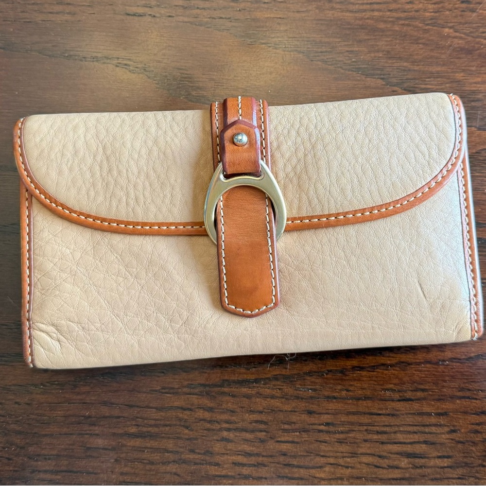Vintage Dooney & Bourke trifold tan & brown leather wallet
